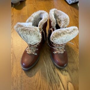 Women's Brown Faux Fur‎ Lined Lace Up Winter Snow Boots Size 6.5